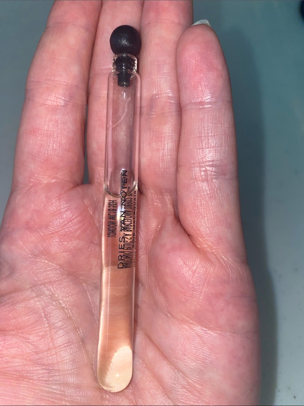 Dries Van Noten Soie Malaquais & Amouage Existence